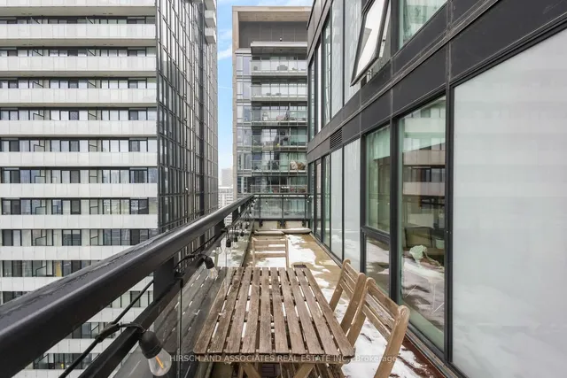 Additional image 26 of 17 Dundonald St Unit 1505