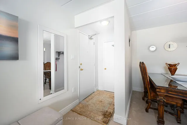 Additional image 27 of 2422 New St Unit 9