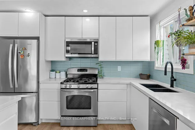 Additional image 17 of 3346 Hannibal Rd