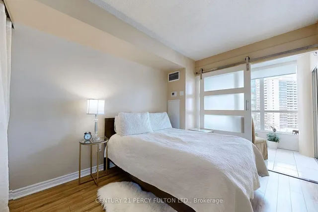 Additional image 23 of 3233 Eglinton Ave Unit 701