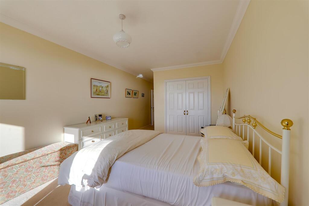 Additional image 7 of Roberts Marine Mansions, West Parade, Worthing