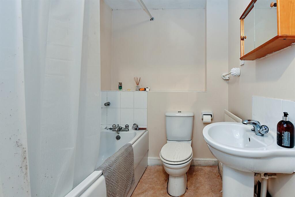 Additional image 8 of Wallington Way, Frome