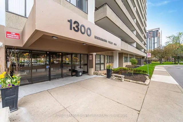 Additional image 2 of 1300 Mississauga Valley Blvd Unit 211