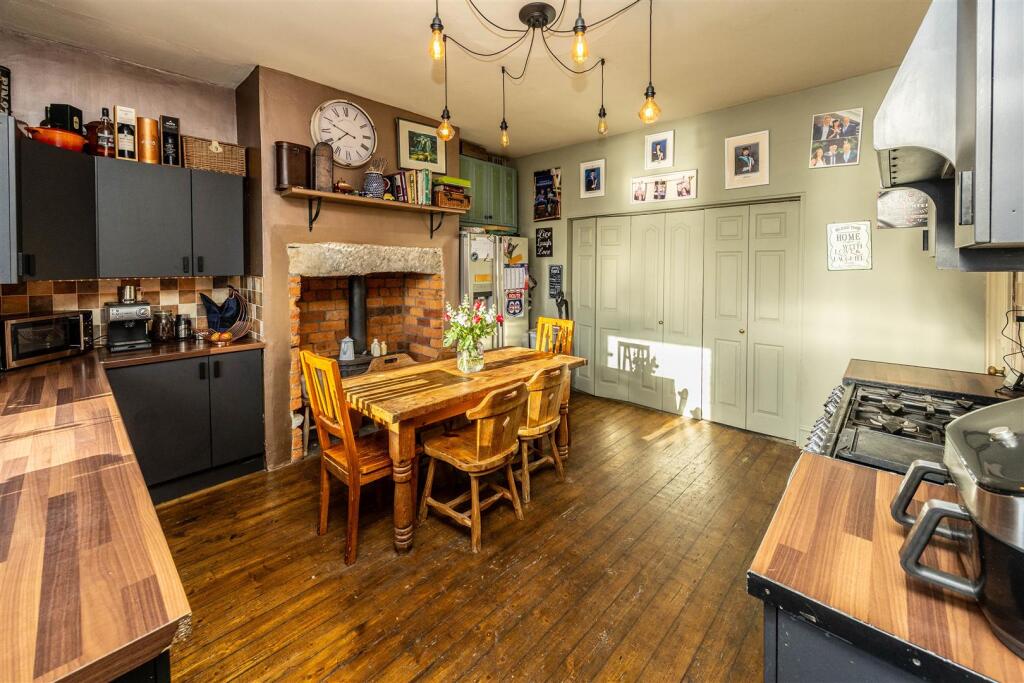 Additional image 2 of Highfield Terrace, Queensbury, Bradford