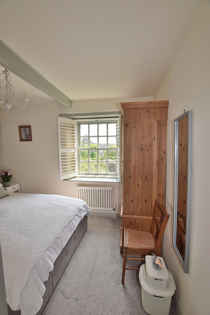 Additional image 8 of Youngs Yard, Richmond