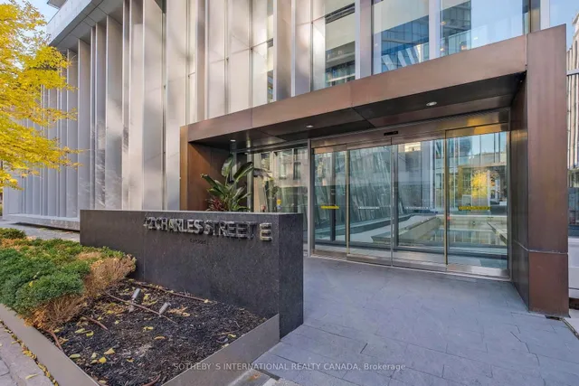 Additional image 30 of 42 Charles St Unit 1702