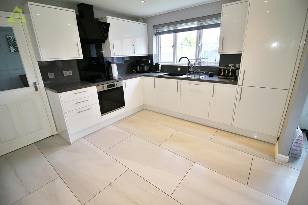 Additional image 7 of Holmecroft Chase, Westhoughton, BL5 3ZN