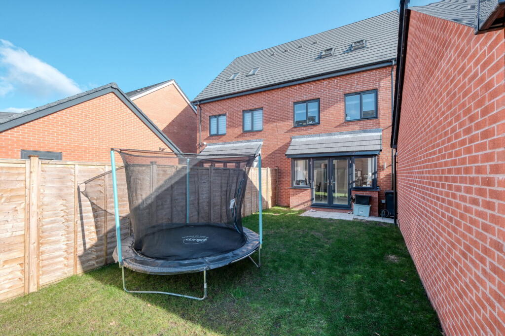 Additional image 18 of Light Hall Lane, Shirley, B90 4FS