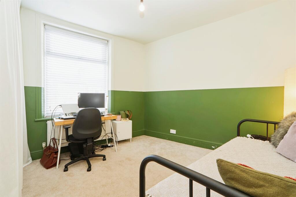 Additional image 11 of New Line, BRADFORD