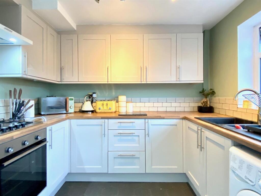 Additional image 5 of Ashbourne Way, Cleckheaton