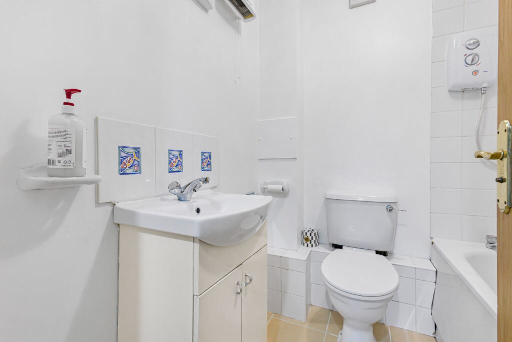 Additional image 6 of Walsingham Close, Hatfield, AL10