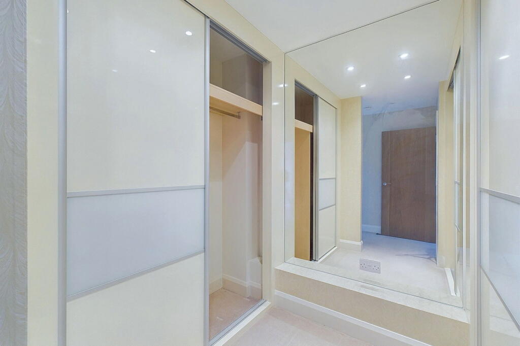 Additional image 11 of Marine Parade, Worthing, BN11 3FE