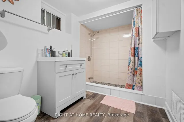 Additional image 34 of 111 Dynevor Rd