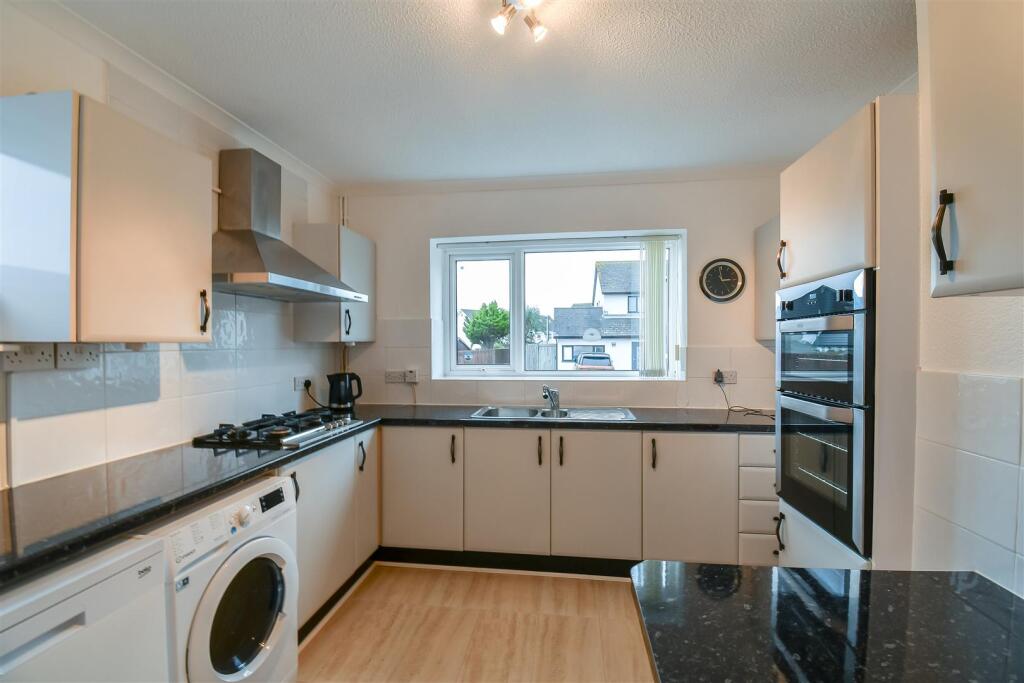 Additional image 3 of Cliffwood View, Barry