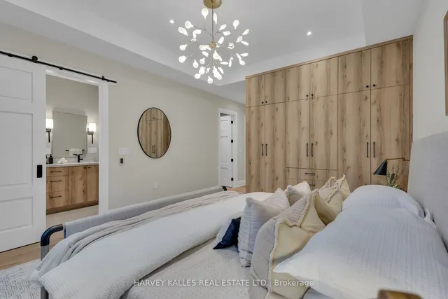 Additional image 26 of 72 Castlefield Ave