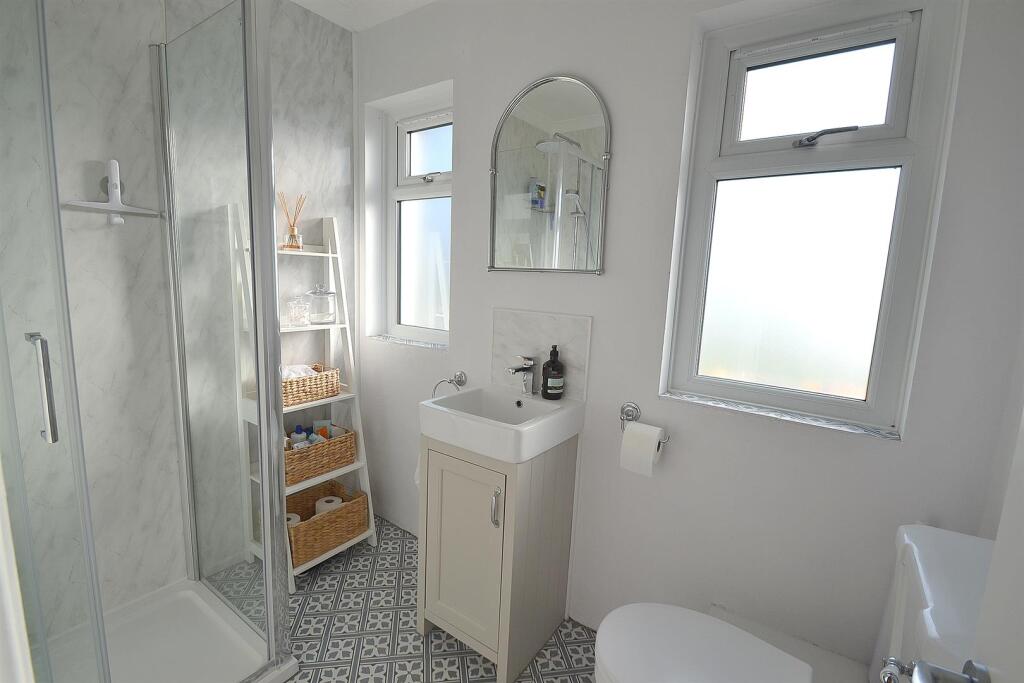 Additional image 12 of Sunny Ridge, Carters Corner, Hailsham