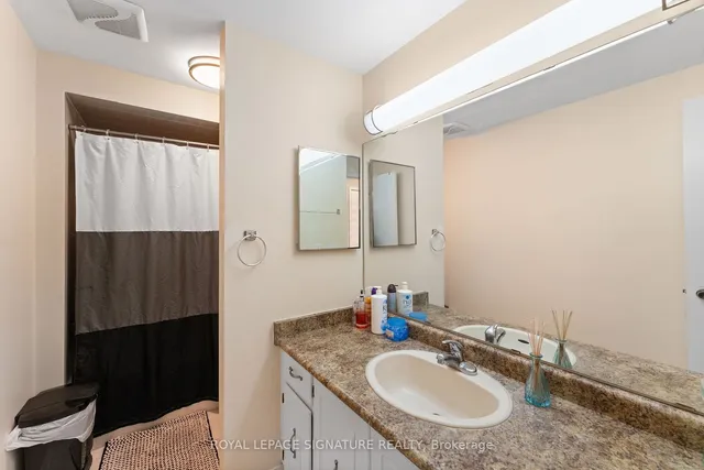 Additional image 29 of 49 Henry Welsh Dr