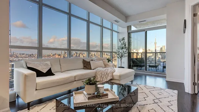 Additional image 10 of 125 Western Battery Rd Unit 2302