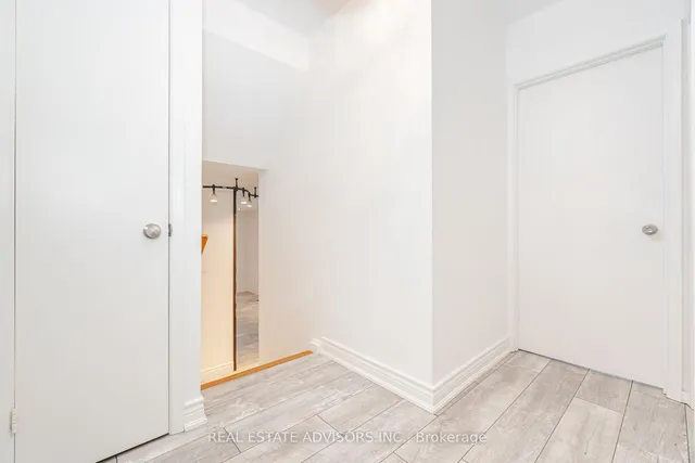 Additional image 9 of 7 Foxwarren Dr