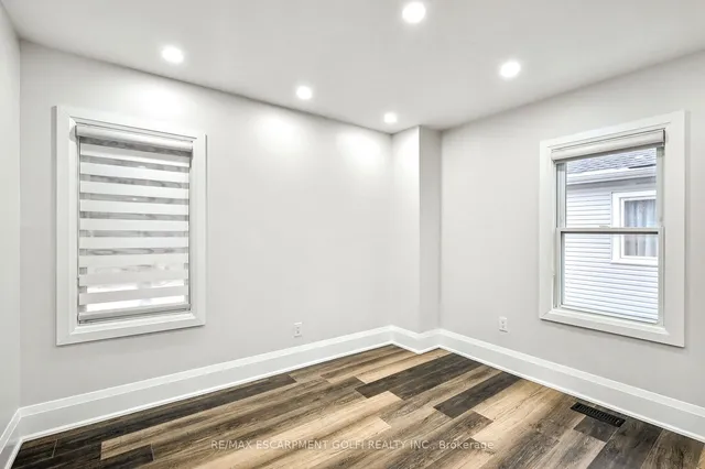 Additional image 19 of 3 Wardrope Ave