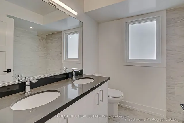 Additional image 16 of 896 Coxwell Ave