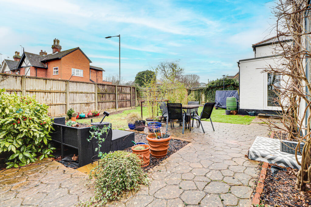 Additional image 19 of Luton Road, Harpenden, Hertfordshire, AL5