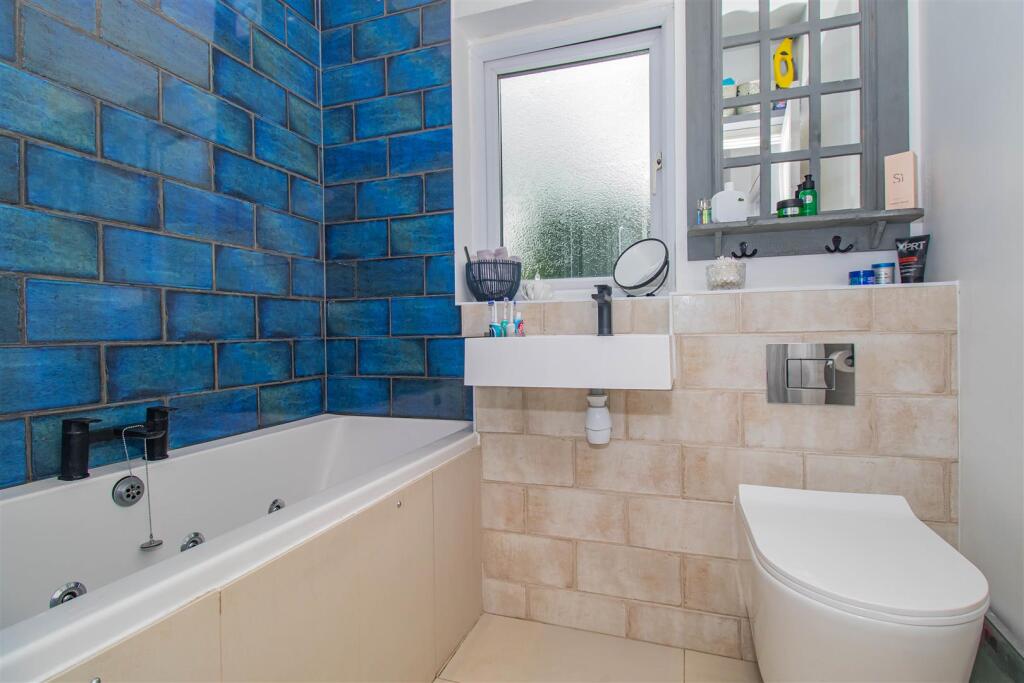 Additional image 9 of Broadlands Avenue, Keynsham