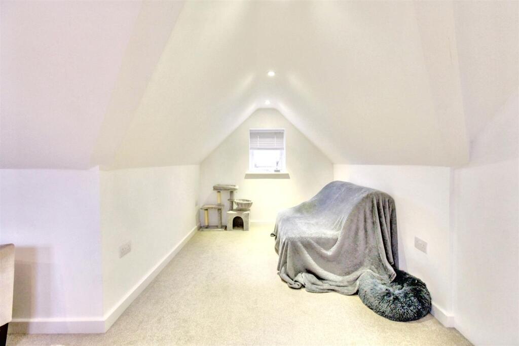 Additional image 17 of Seventh Avenue, Lancing