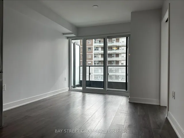 Additional image 2 of 585 Bloor St Unit 921