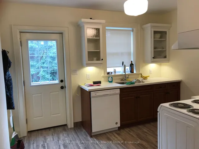 Additional image 4 of 32 Woodington Ave