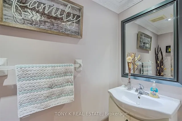 Additional image 5 of 42 Flatfield Terr