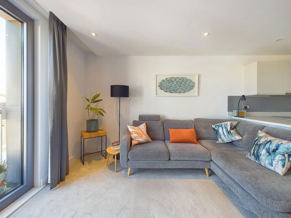 Additional image 7 of Bayside Apartments, 62 Brighton Road, Worthing BN11 2FL