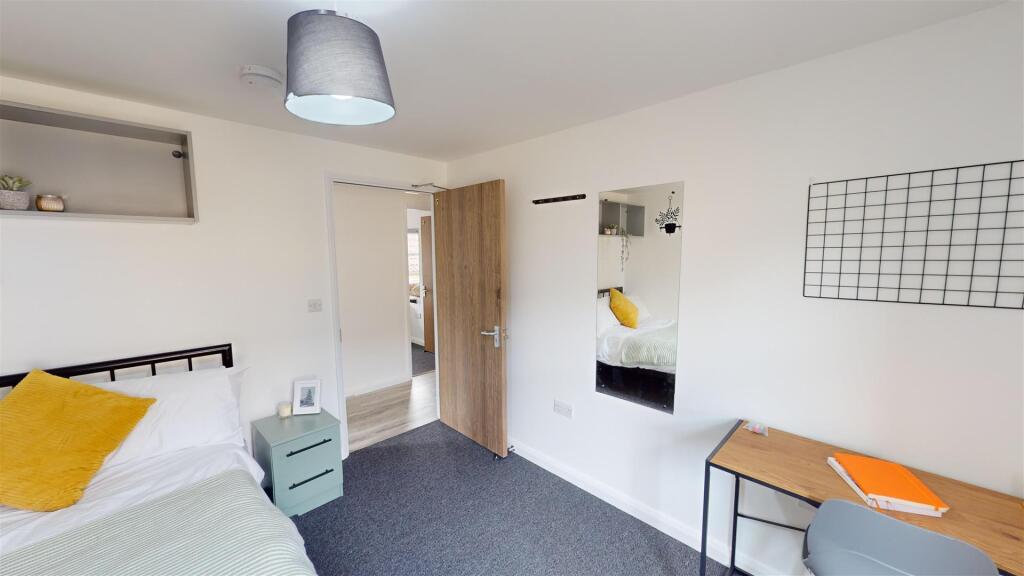 Additional image 16 of F3, 8 Piccadilly Place