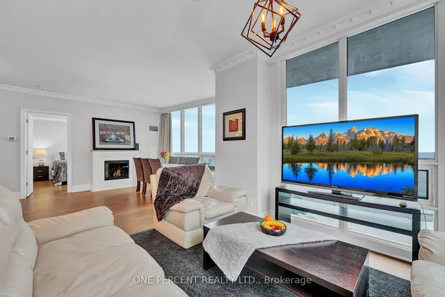 Additional image 21 of 16 Harbour St Unit 4010