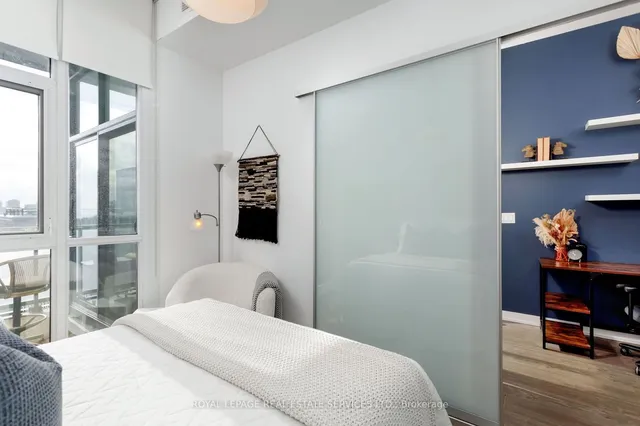 Additional image 28 of 36 Howard Park Ave Unit 801