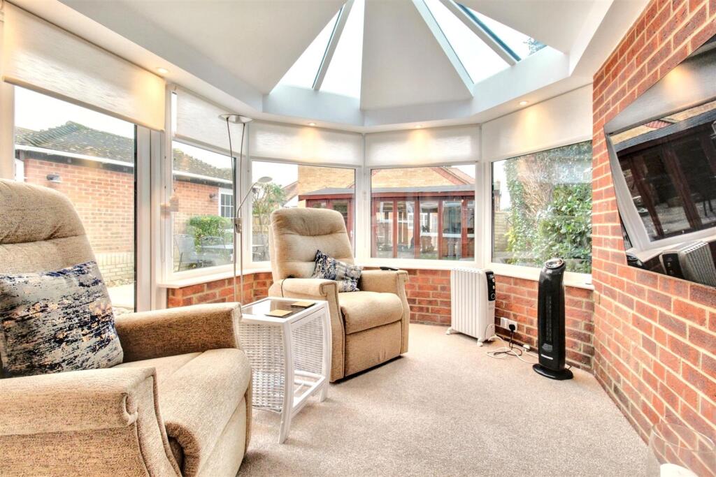 Additional image 5 of Glebeside Close, Worthing