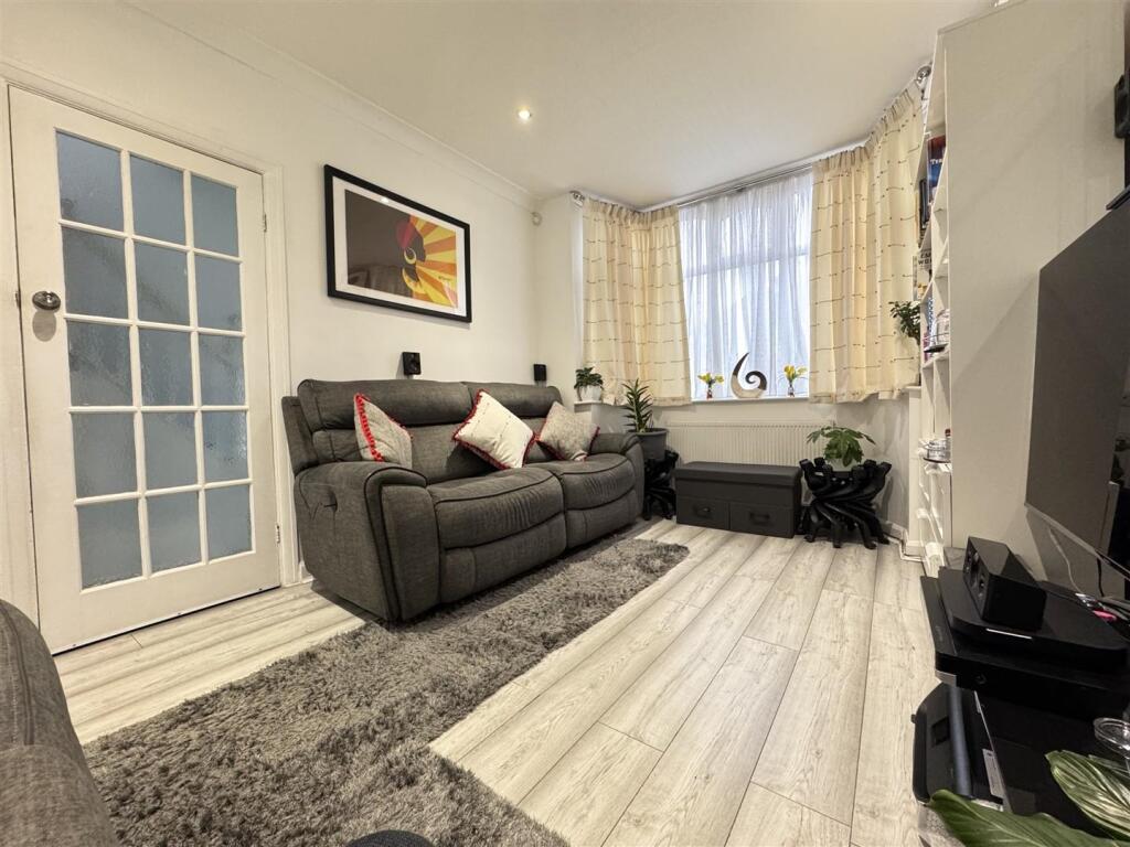 Additional image 3 of Calshot Road, Great Barr, Birmingham