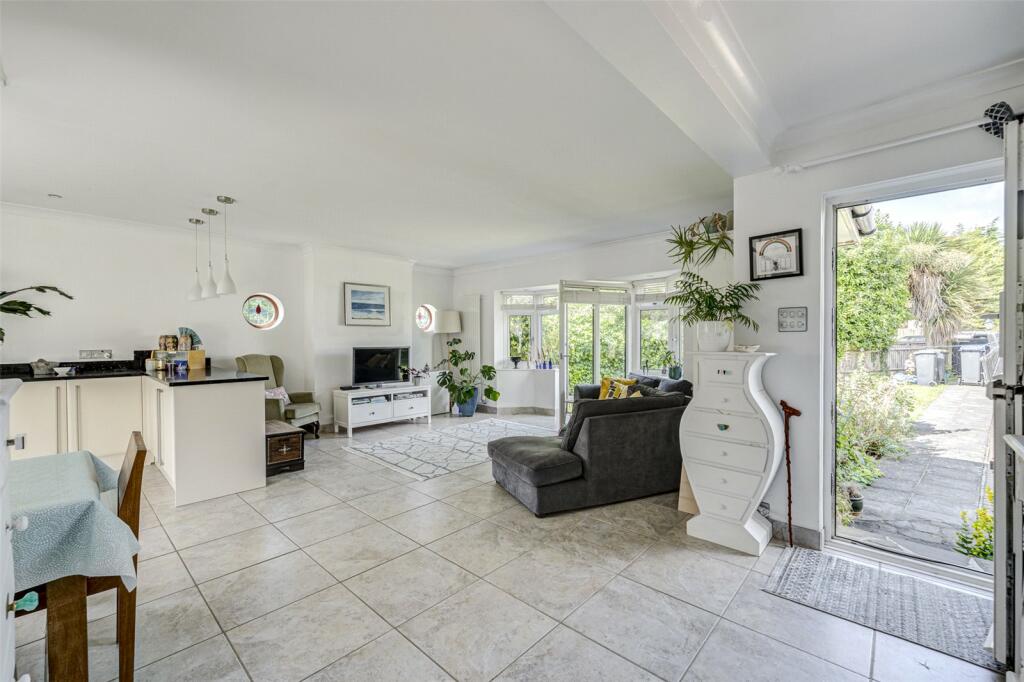 Additional image 25 of Sunny Close, Goring-by-Sea, Worthing, West Sussex, BN12