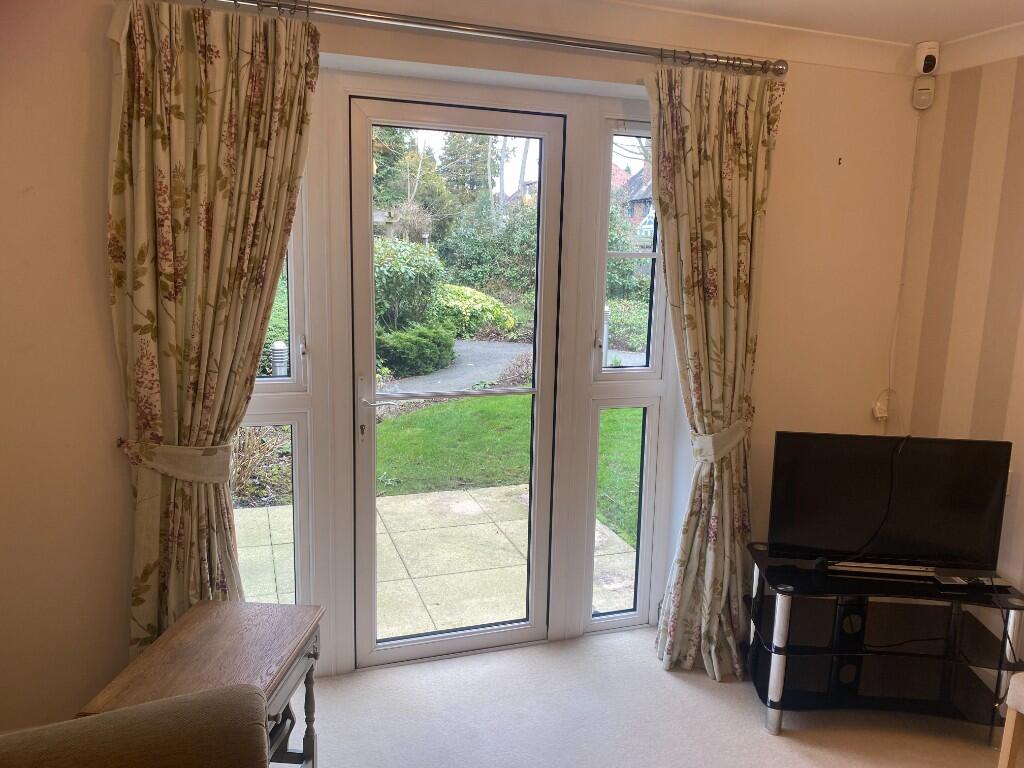 Additional image 4 of 7 Grange Court, 298 Warwick Road, Solihull, West Midlands, B92 7GL