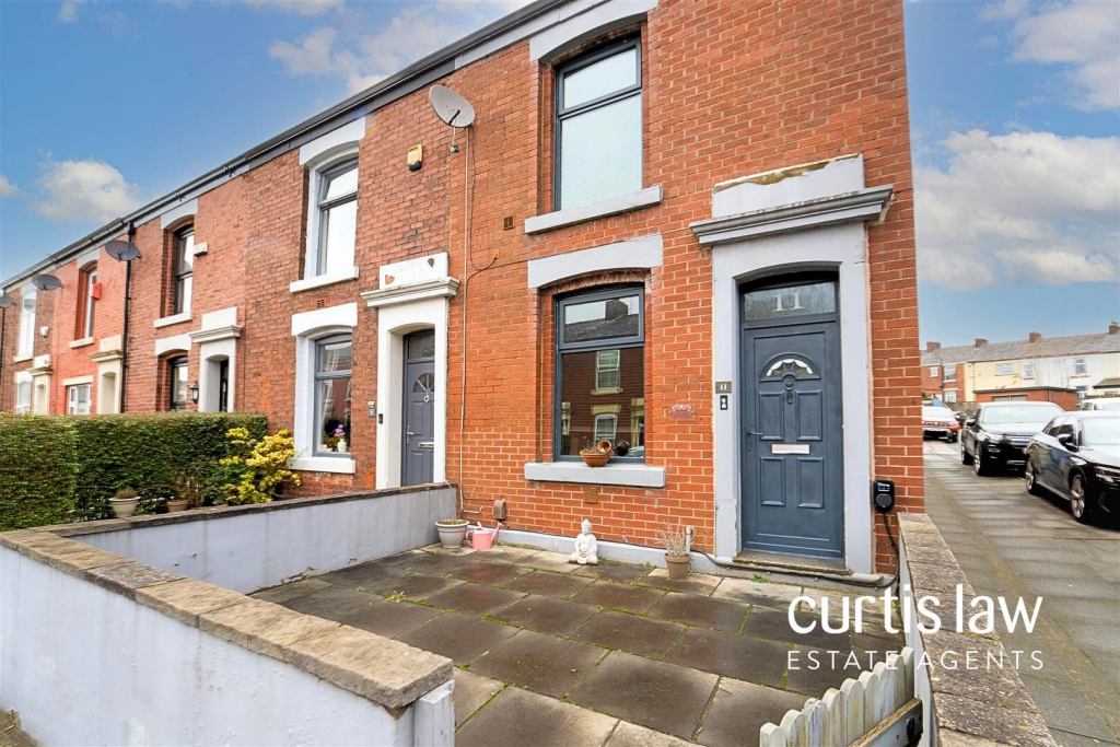 Primary image of Broomfield Place, Blackburn