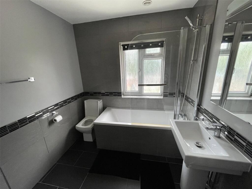 Additional image 6 of Vernham Grove