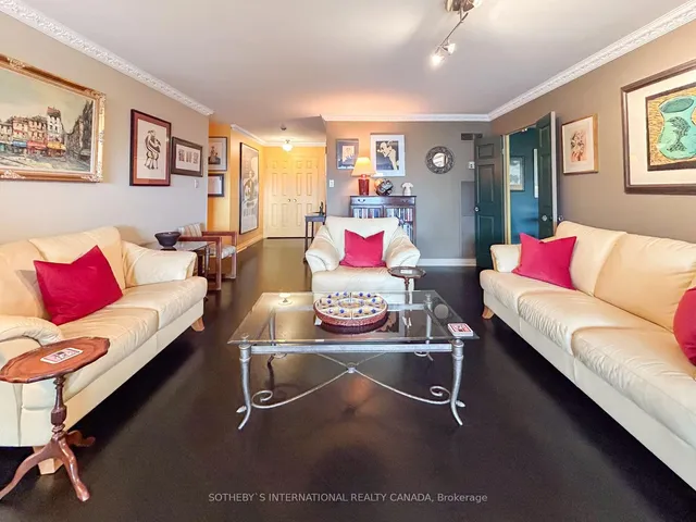 Additional image 11 of 130 Carlton St Unit 906