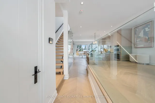 Additional image 5 of 211 Woodycrest Ave