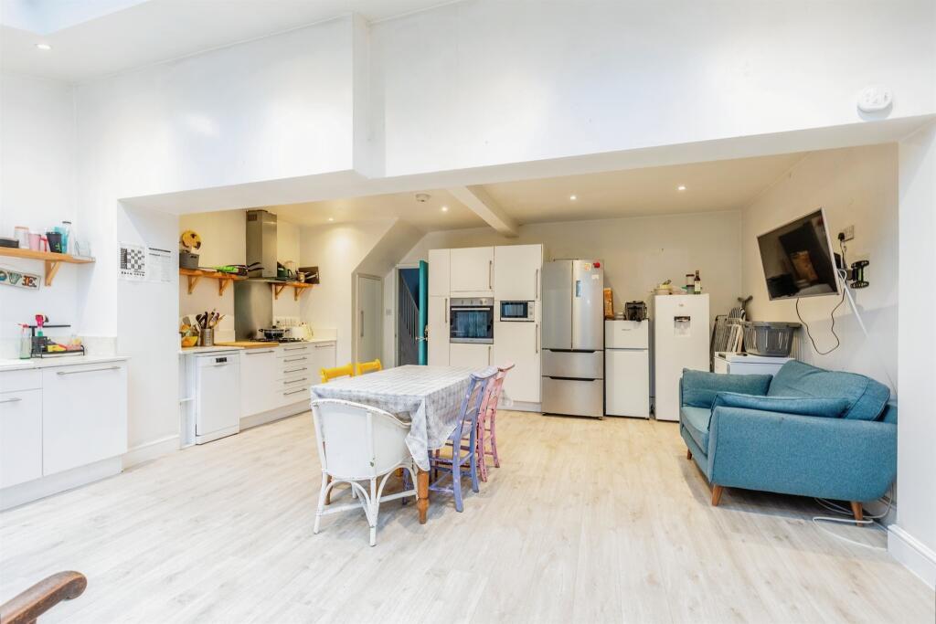 Additional image 6 of Bishop Manor Road, Westbury-On-Trym, Bristol