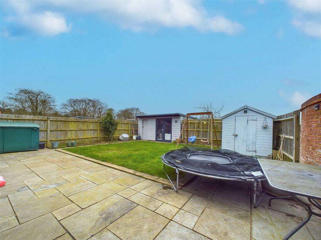 Additional image 12 of Arnwood Drive, Bransgore, Christchurch, Dorset, BH23