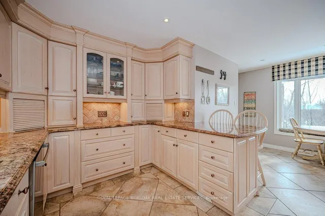 Additional image 12 of 1778 Old Waterdown Rd