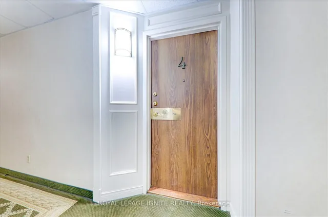 Additional image 6 of 131 Torresdale Ave Unit PH 4