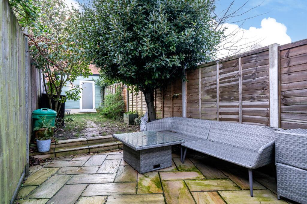 Additional image 18 of Boundary Road, St. Albans