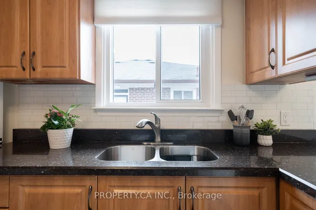 Additional image 20 of 1666 Coram Cres