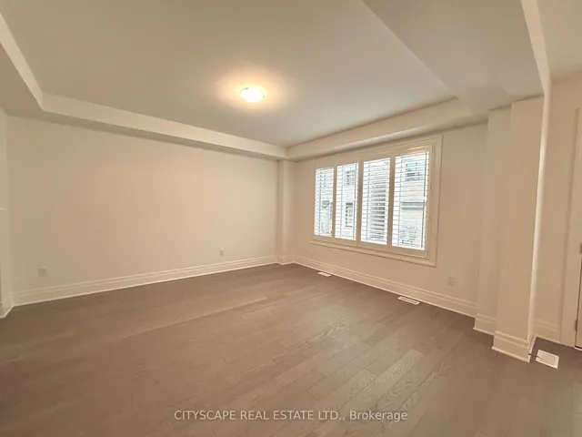 Additional image 10 of 1358 Lily Cres